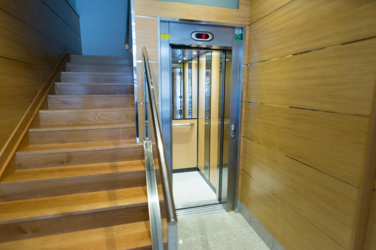 Arrasate Center - Iberorent Apartments San Sebastián Zewnętrze zdjęcie